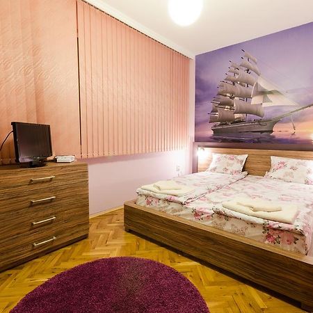 Sea Garden Plaza Apartment - Free Parking Burgas Extérieur photo