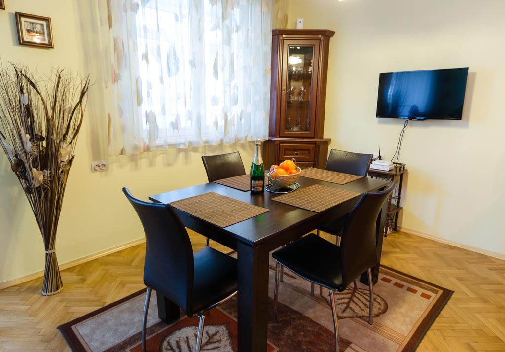 Sea Garden Plaza Apartment - Free Parking Burgas Extérieur photo